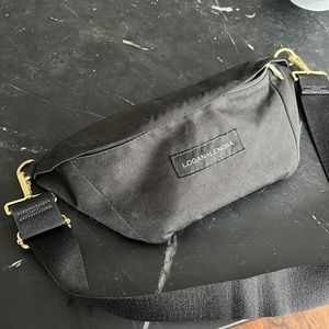 Black and Gold Logan + Lenora (now Canvelle) Fanny Pack — Great Condition